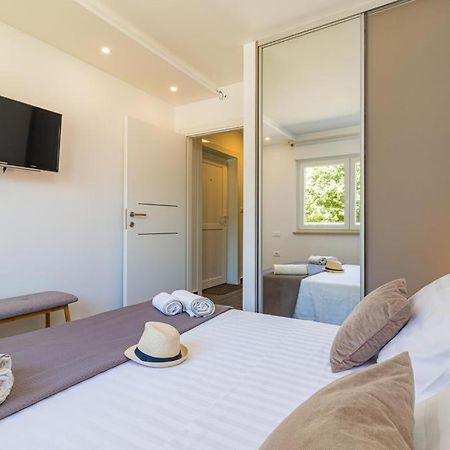 N&G New Apartment Stoja Beach 普拉 外观 照片